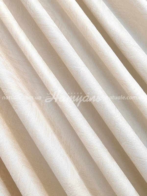 Шторы на метраж жаккард Швеция молочные