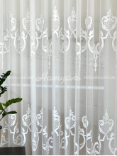 Тюль бамук вышитый Лукреция молочный