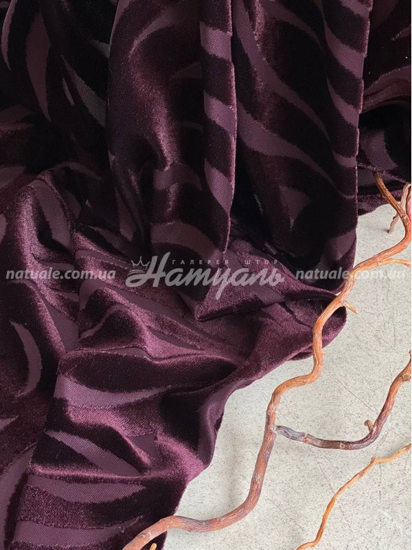 Шторы на метраж бархат Бонди Тропик темная вишня