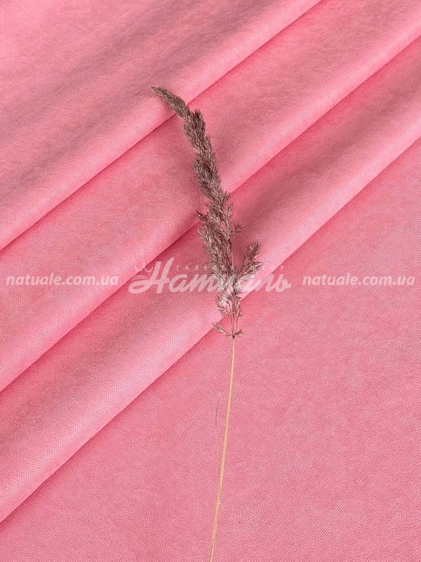 Шторы на метраж микровелюр Лофт розовые